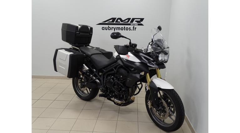 TRIUMPH TIGER 800