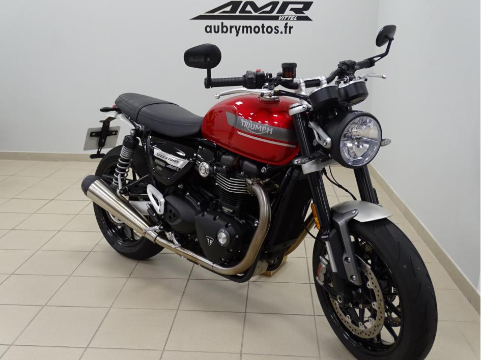 TRIUMPH SPEED TWIN 1200