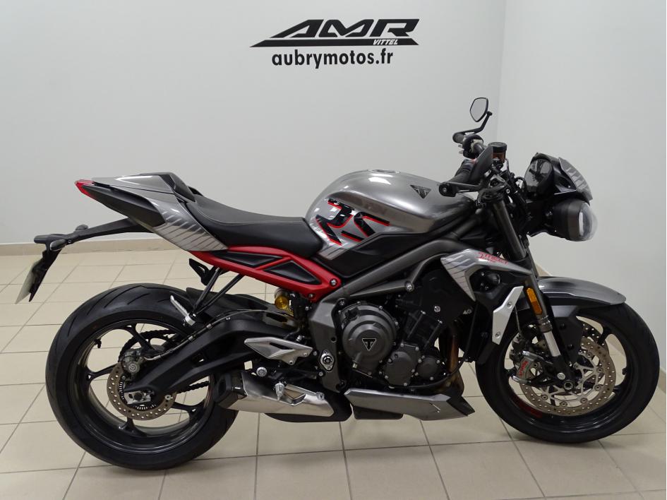 TRIUMPH STREET TRIPLE 765 RS