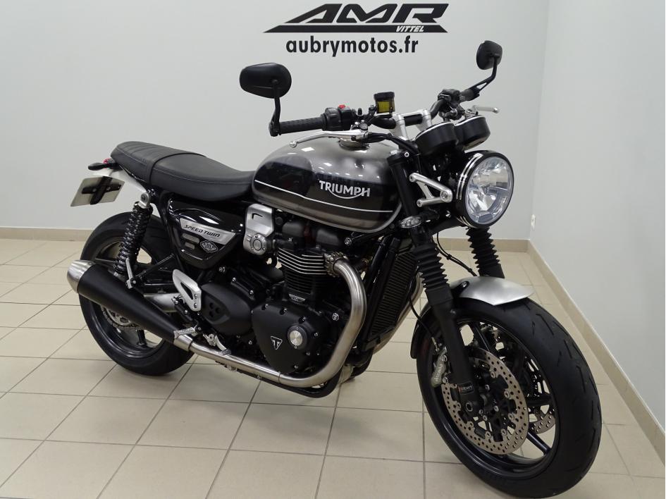 TRIUMPH SPEED TWIN 1200