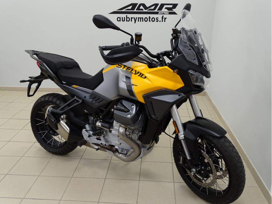 MOTO GUZZI STELVIO 1000