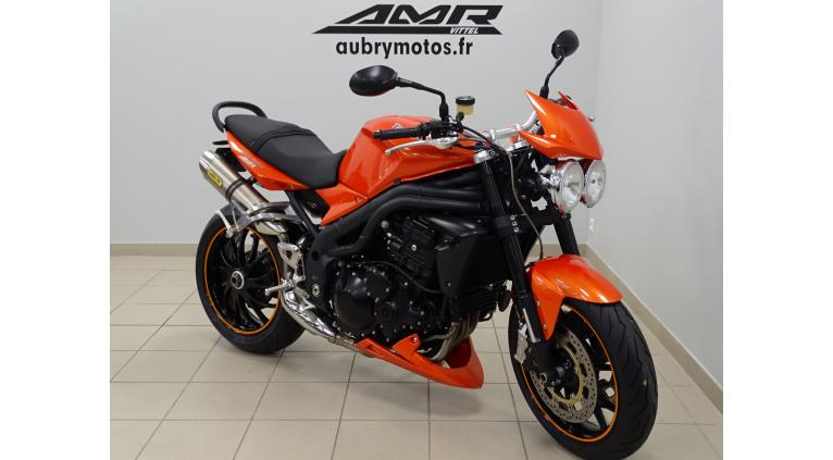 TRIUMPH SPEED TRIPLE 1050