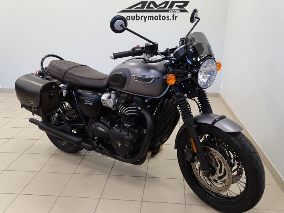 TRIUMPH BONNEVILLE T120 BLACK