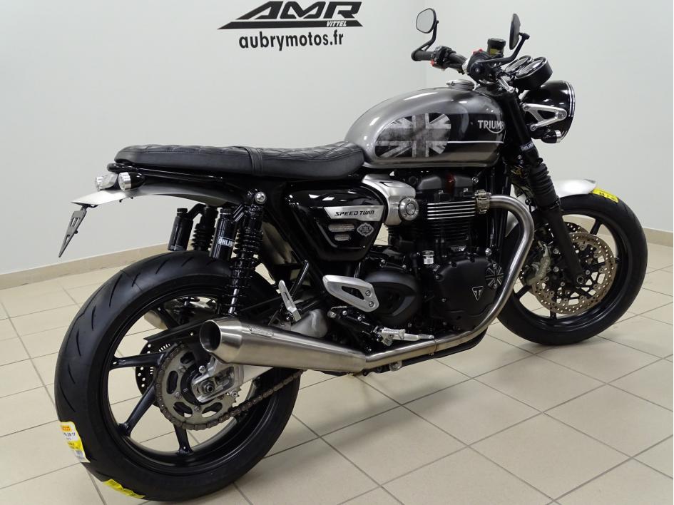 TRIUMPH SPEED TWIN 1200 AMR Garage