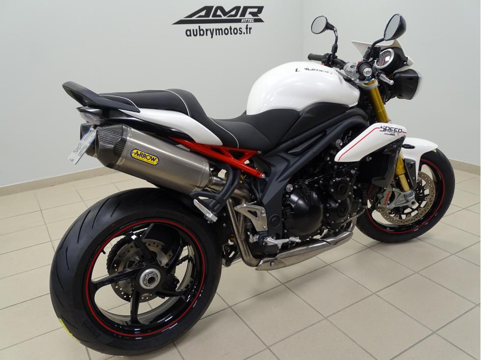 TRIUMPH SPEED TRIPLE 1050 R