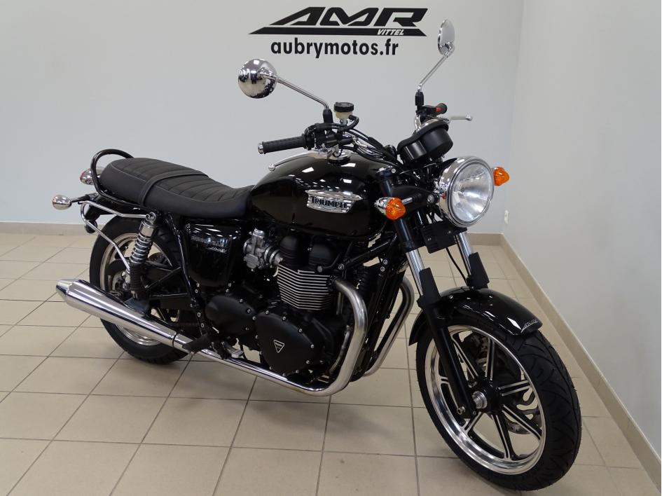 TRIUMPH BONNEVILLE 900 SE  A2 POSSIBLE