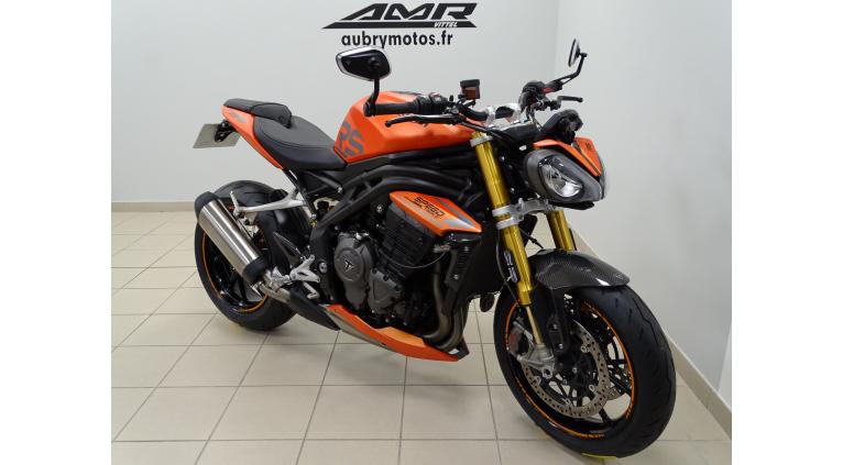 TRIUMPH SPEED TRIPLE 1200 RS